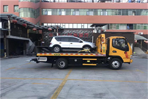 河东汽车紧急补胎换胎救援